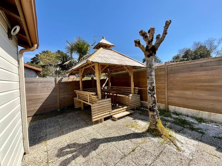 La Azur - Chaleureuse Maisonnette Avec Piscine Partagee Holiday home *